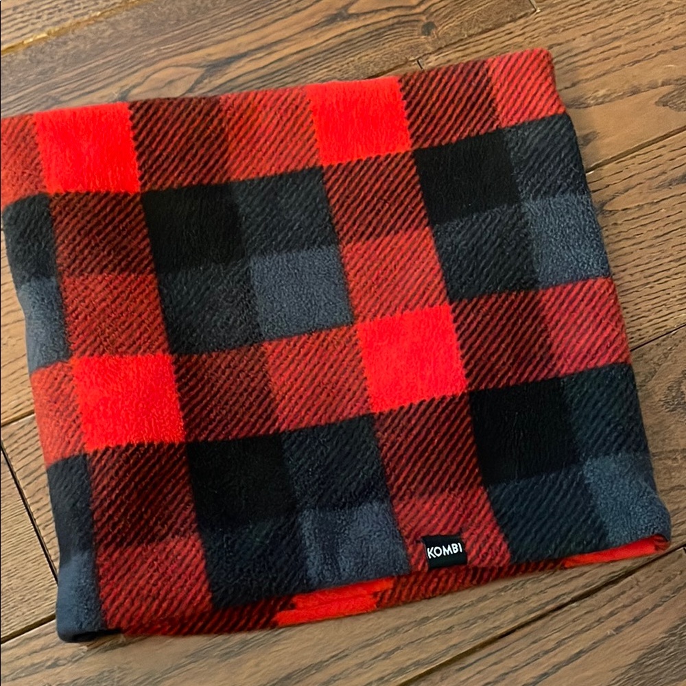 Kombi Red and Black Plaid Neck warmers